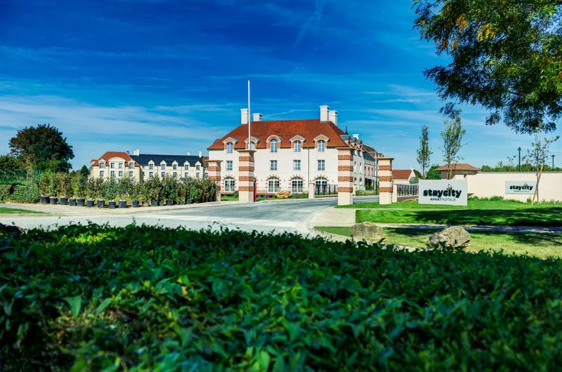 Disneyland Paris Staycity Aparthotels Near Disneyland מראה חיצוני תמונה